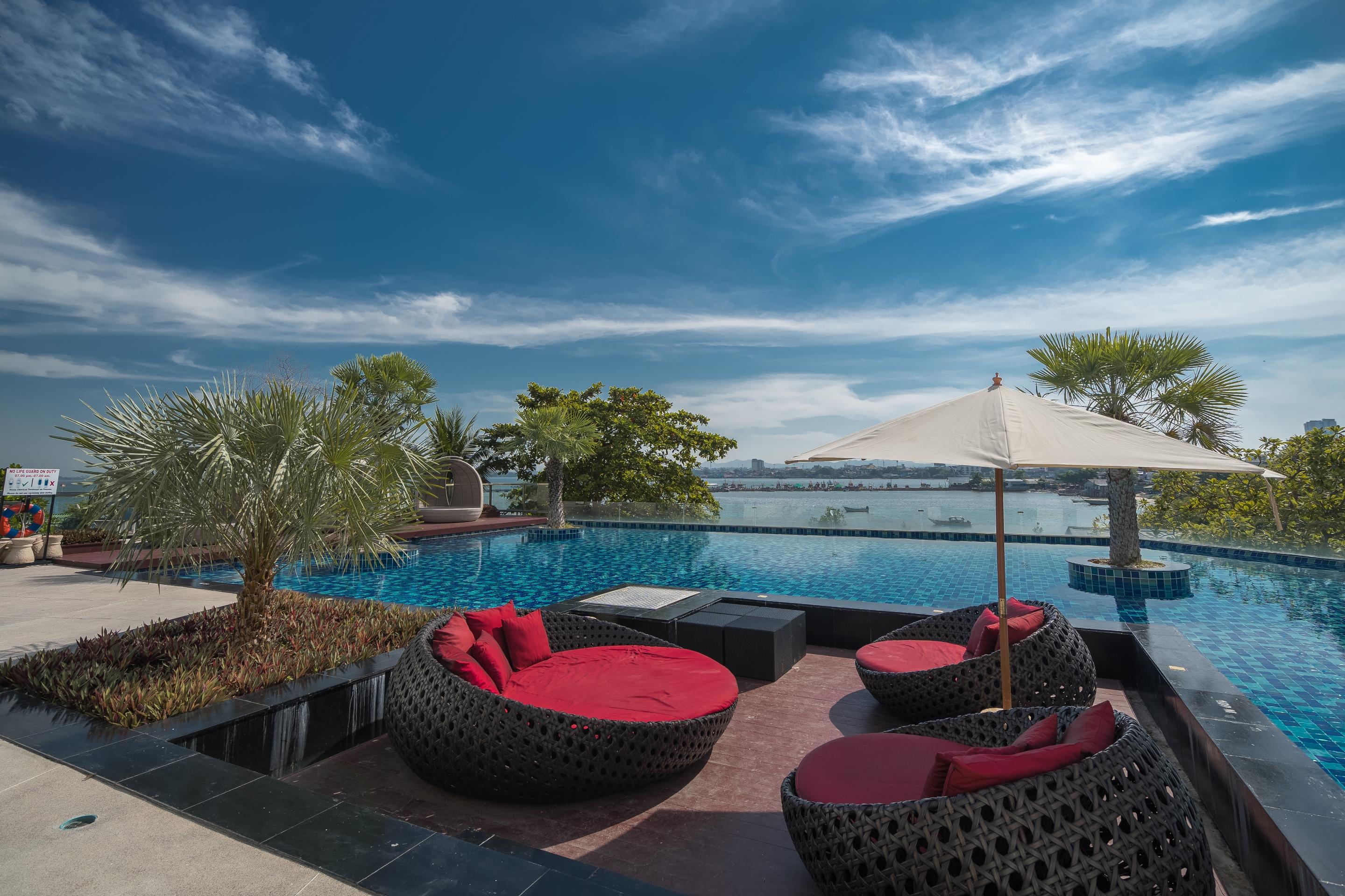 เวย์ โฮเทล พัทยา Hotel Pattaya ภายนอก รูปภาพ