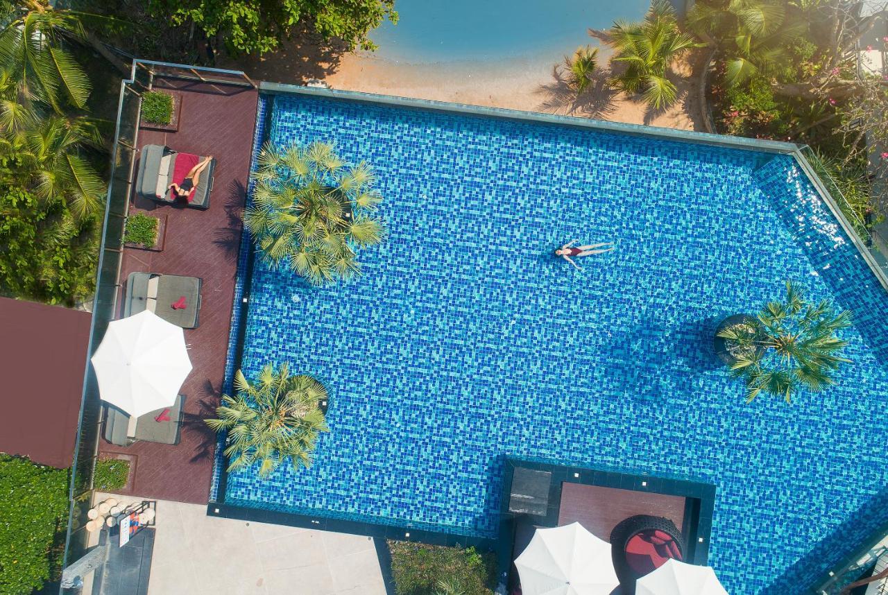 เวย์ โฮเทล พัทยา Hotel Pattaya ภายนอก รูปภาพ